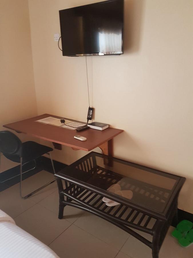 Ceamo Prestige Lodge Lodwar 外观 照片