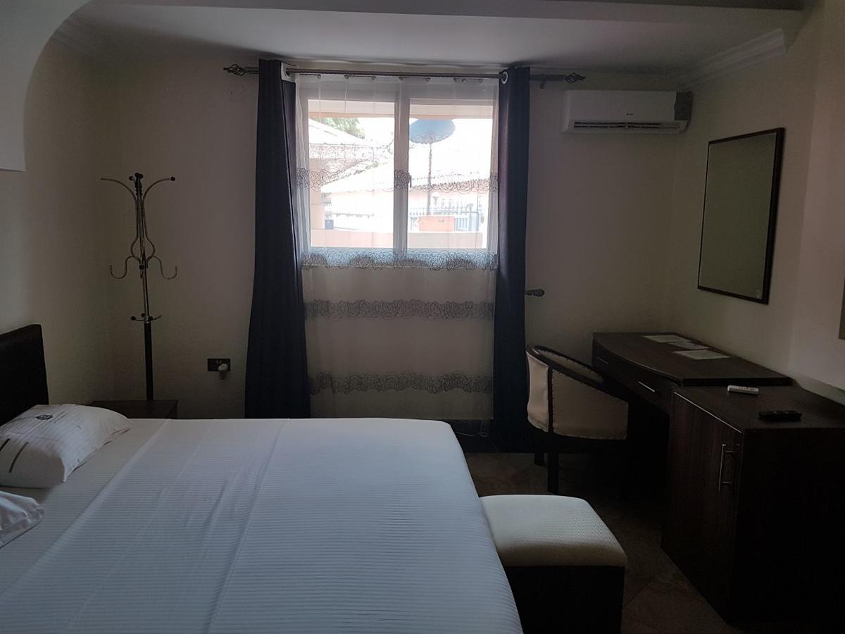 Ceamo Prestige Lodge Lodwar 外观 照片