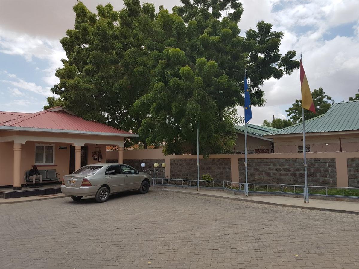 Ceamo Prestige Lodge Lodwar 外观 照片