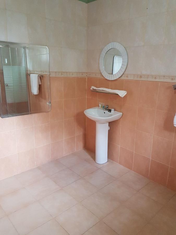Ceamo Prestige Lodge Lodwar 外观 照片